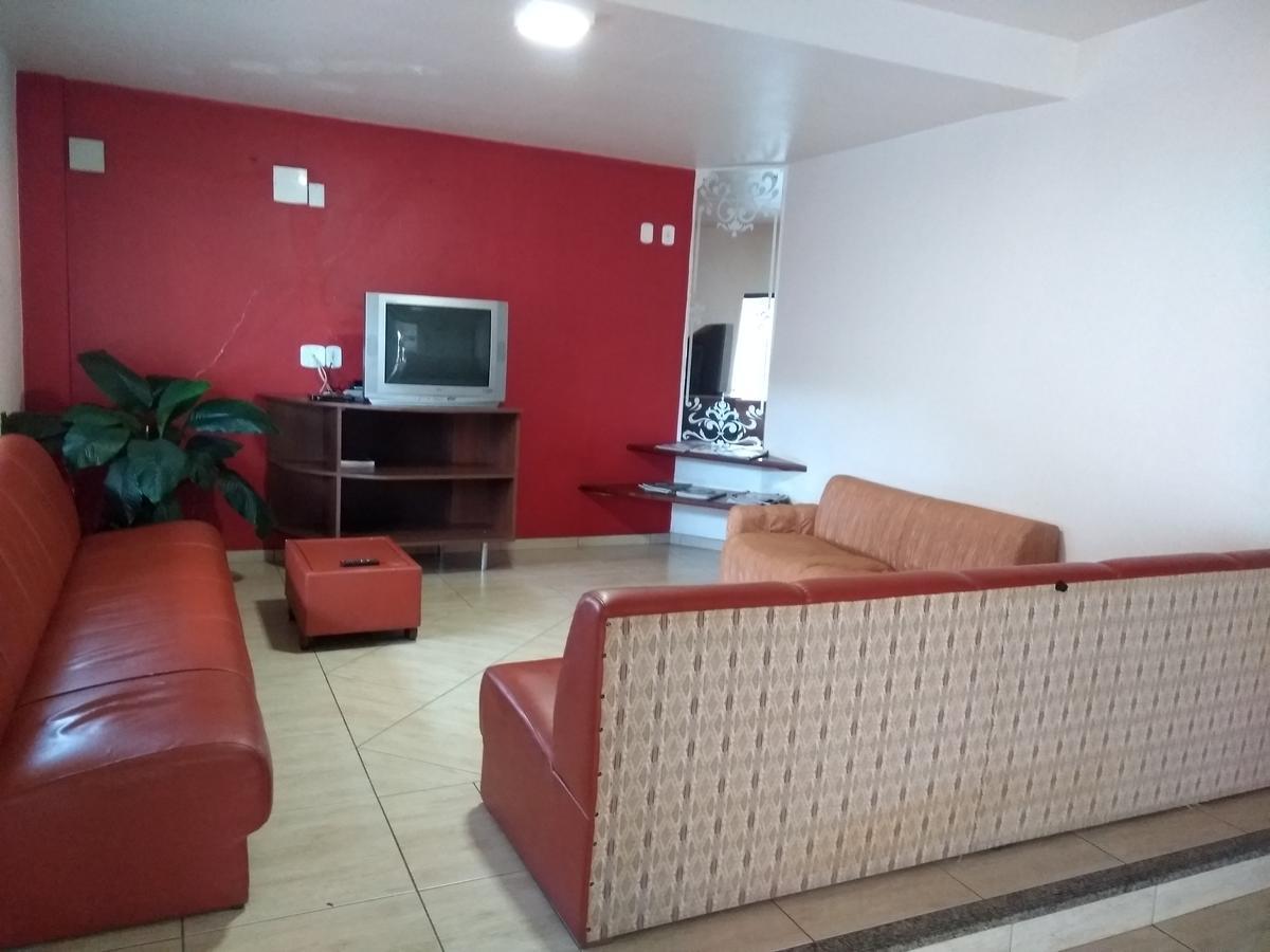 Hotel Pato Branco Buitenkant foto